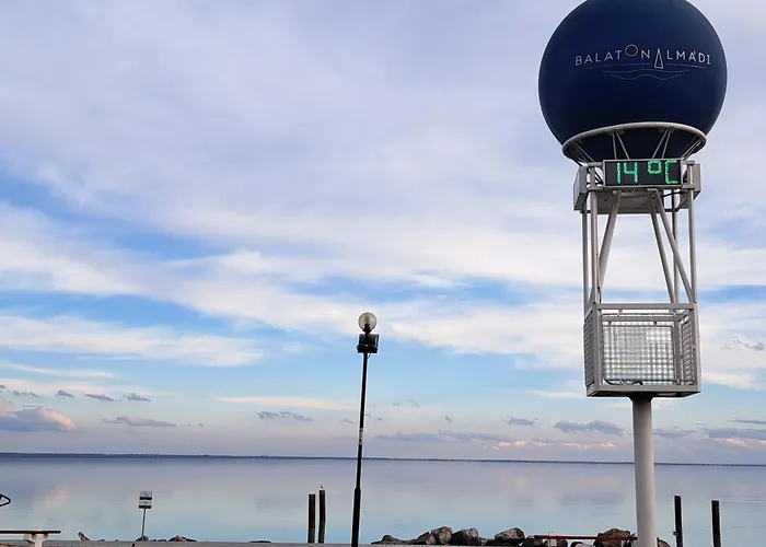 شقة Malibu Balaton North Balatonalmádi